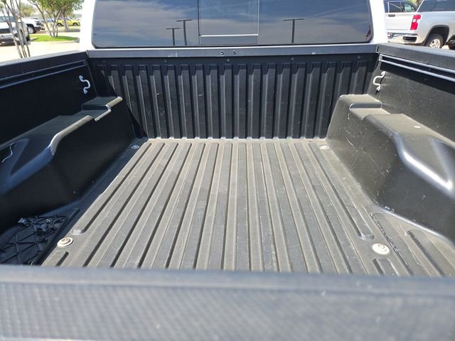 Used 2018 Toyota Tacoma SR5 AWD/4WD image 22