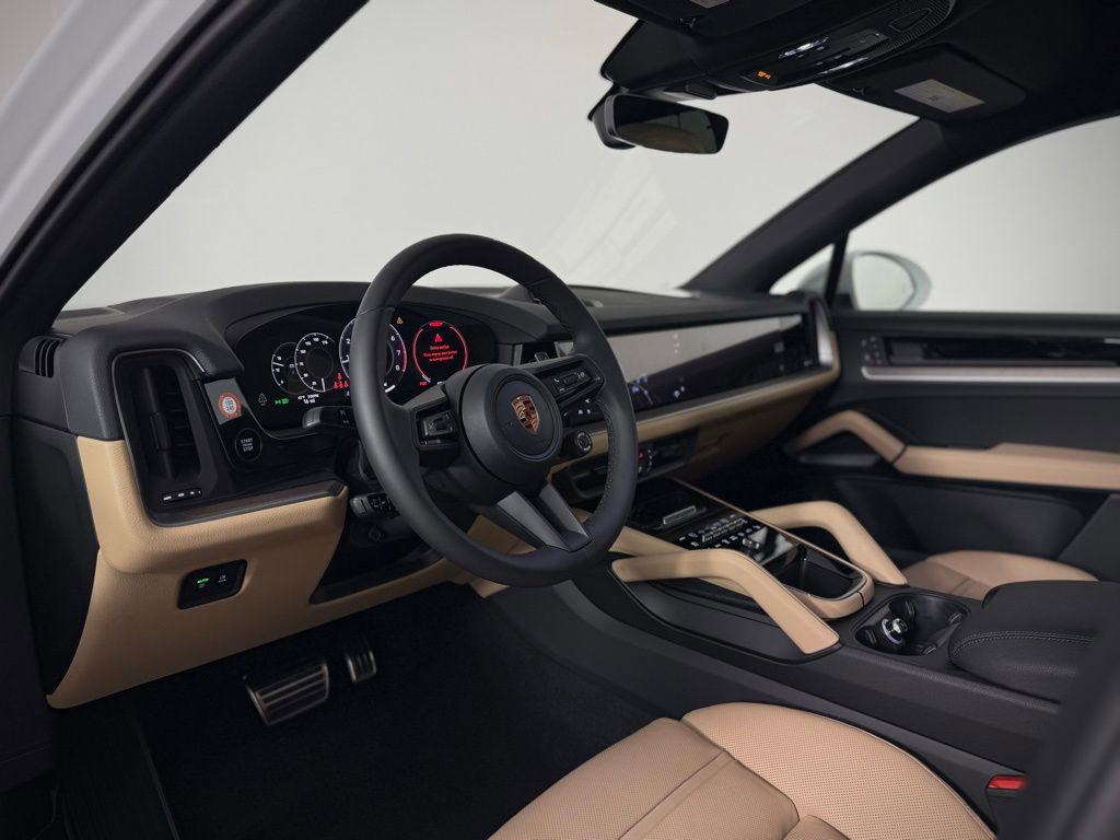 New 2026 Porsche Cayenne Coupe AWD/4WD image 4