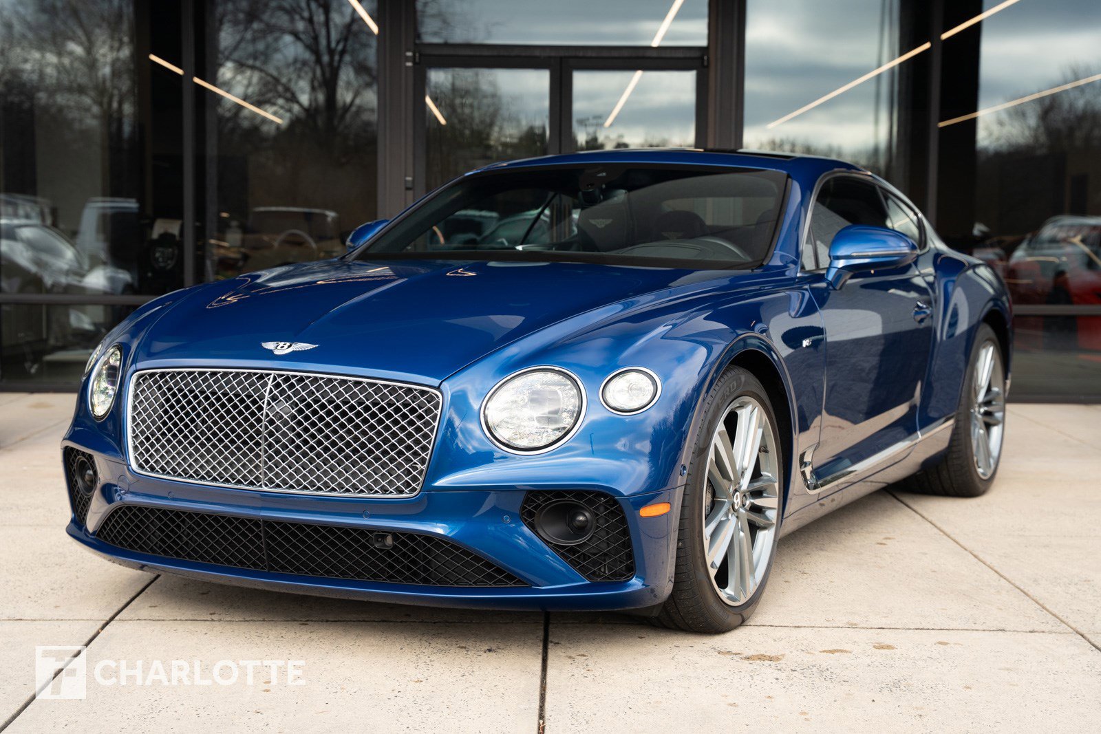 Used 2021 Bentley Continental GT image 8