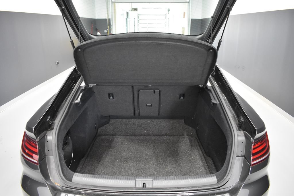 Used 2019 Volkswagen Arteon SE FWD image 30