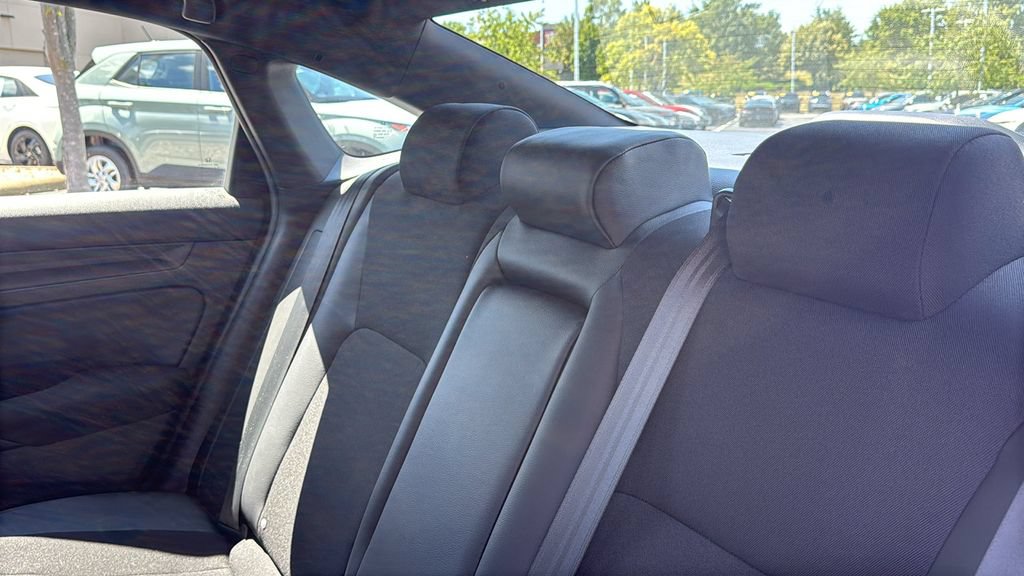 Used 2025 Honda Civic Sport image 26