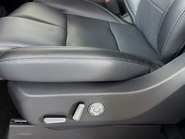 New 2025 Lincoln Navigator Reserve image 20