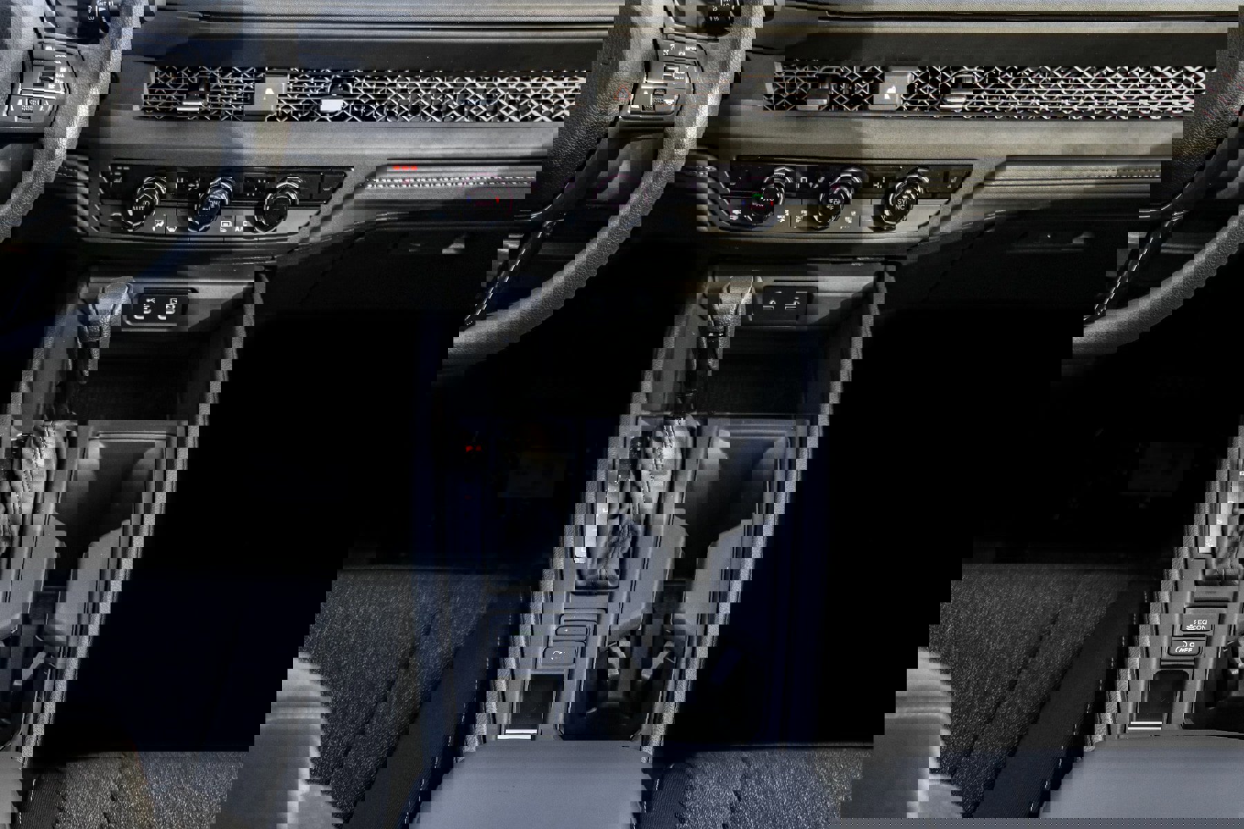 New 2025 Honda Accord SE image 9