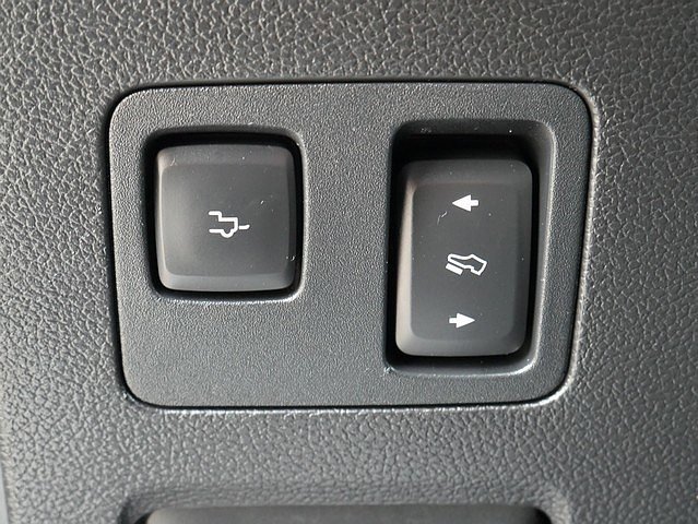 Used 2020 Ford F250 Lariat w/ Lariat Ultimate Package image 28