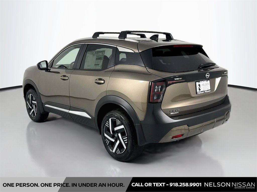 New 2027 Nissan Kicks SV FWD image 7