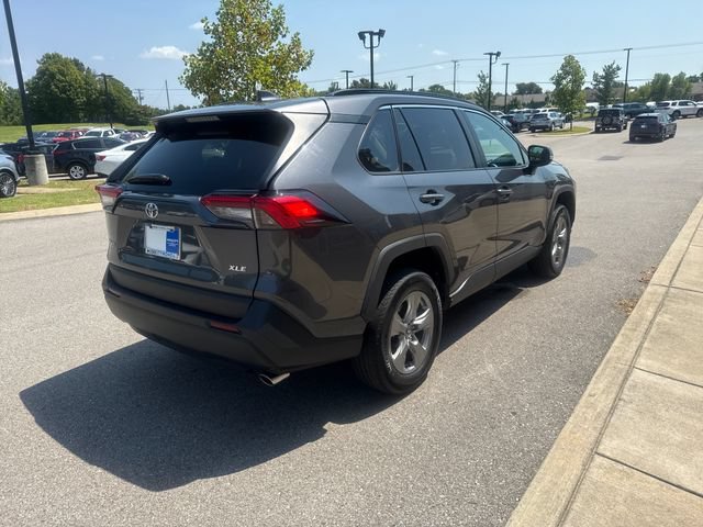 Used 2025 Toyota RAV4 XLE FWD image 4