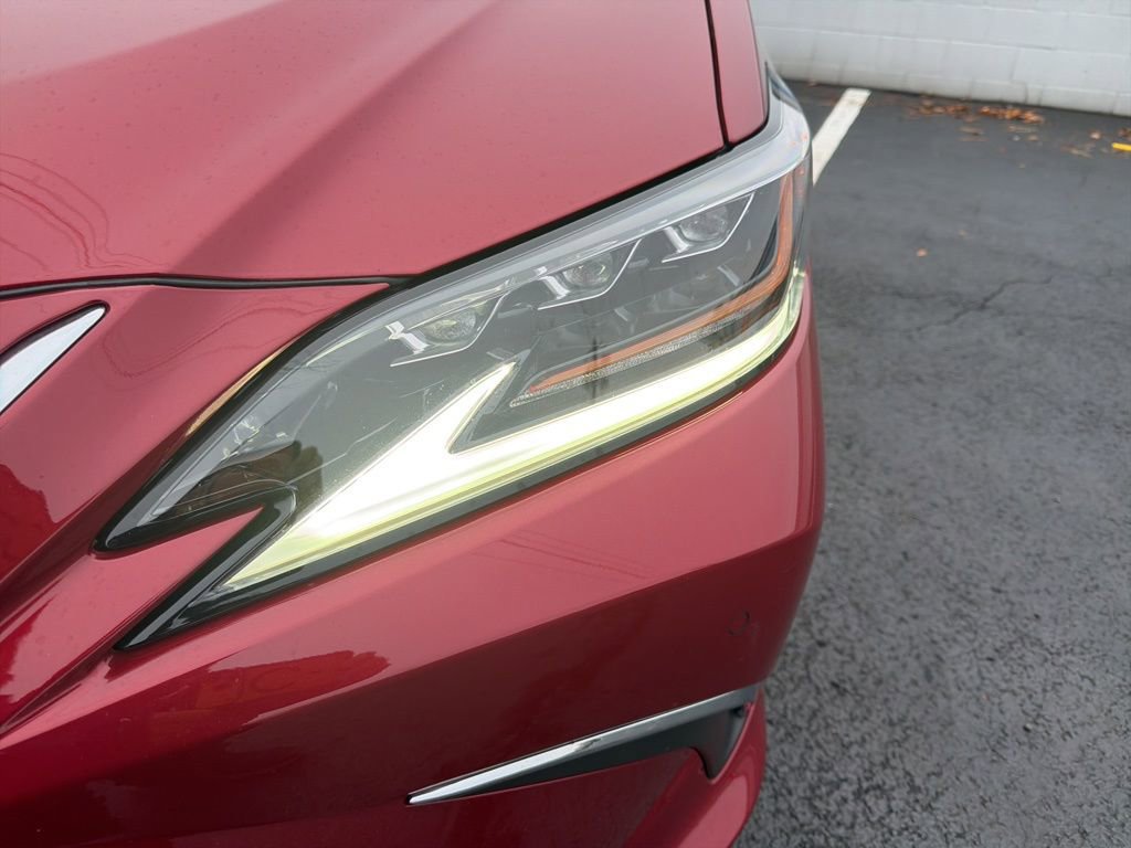 Used 2021 Lexus ES 350 Luxury image 9