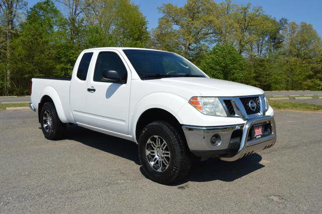 Used 2010 Nissan Frontier SE AWD/4WD image 4