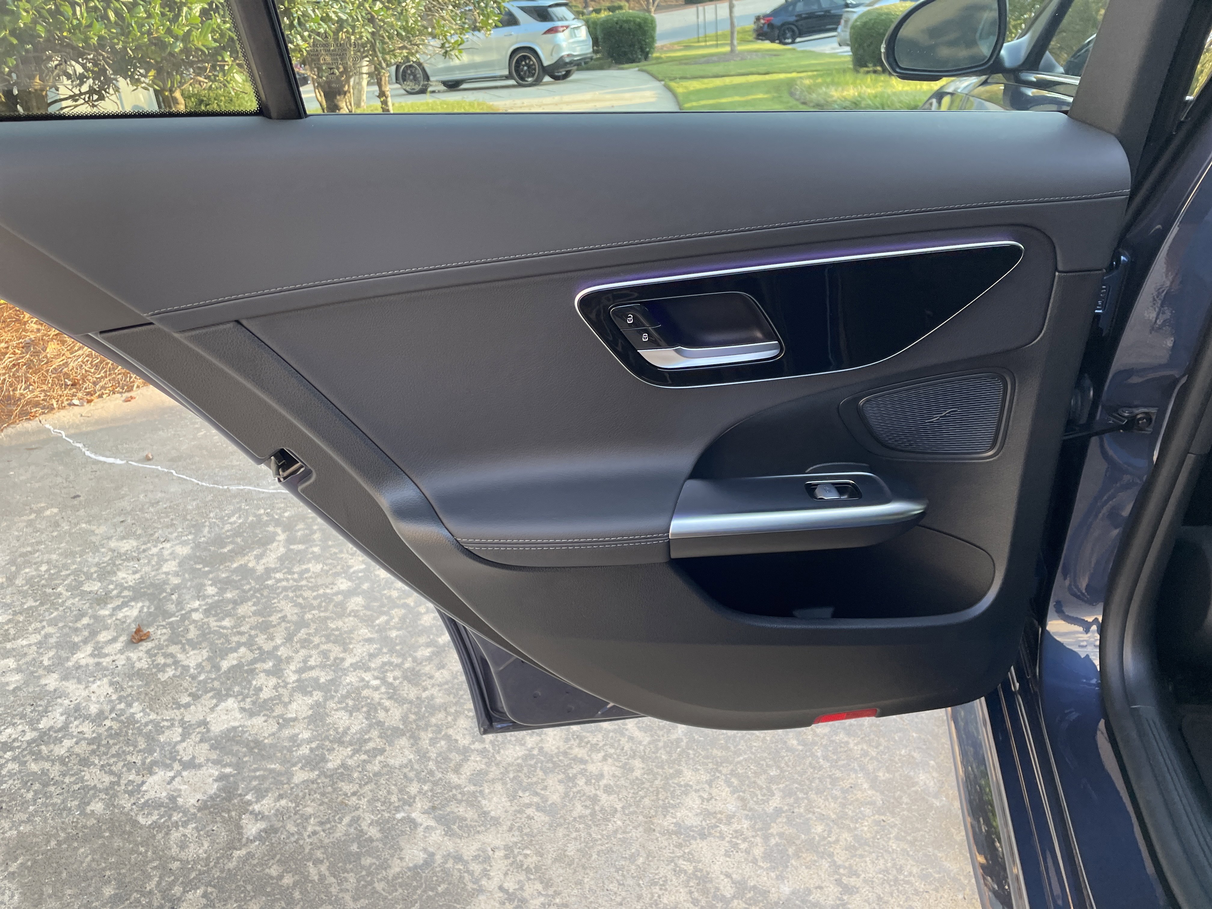 Certified 2025 Mercedes-Benz C 300 Sedan image 38