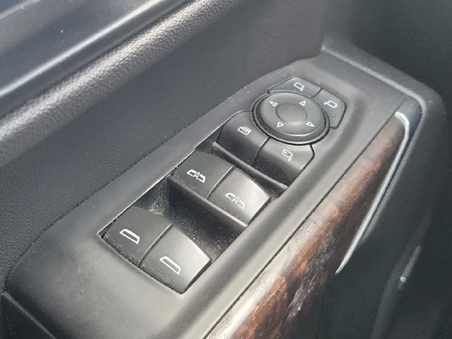 Used 2020 GMC Sierra 1500 Denali w/ Denali Ultimate Package AWD/4WD image 22