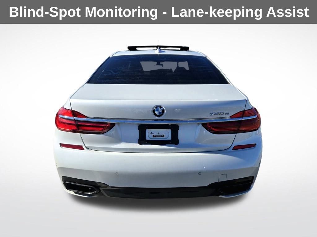 Used 2018 BMW 740e xDrive w/ M Sport Package image 7