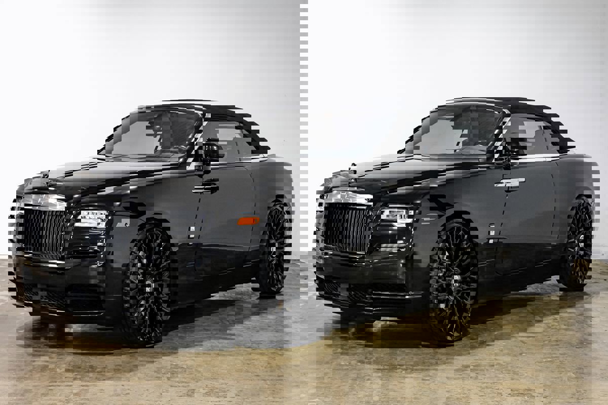 Used 2016 Rolls-Royce Dawn image 5