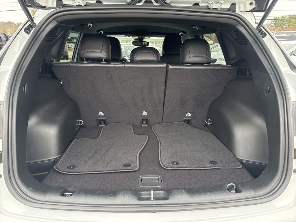 Certified 2025 Jeep Compass Limited image 24