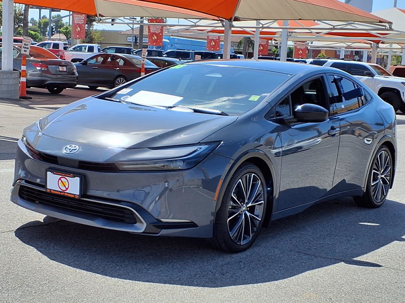 Certified 2023 Toyota Prius Limited FWD image 3