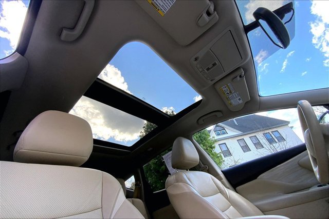 Used 2017 Nissan Murano SL w/ SL Technology Package AWD/4WD image 22