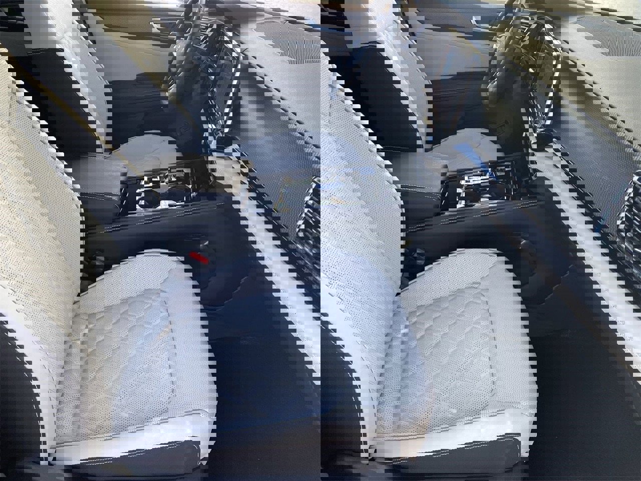 New 2026 Volkswagen Atlas Cross Sport SEL Premium R-Line image 8