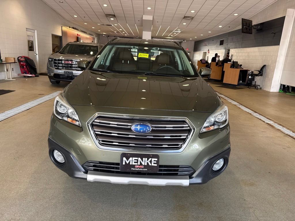 Used 2017 Subaru Outback 3.6R Touring AWD/4WD image 2