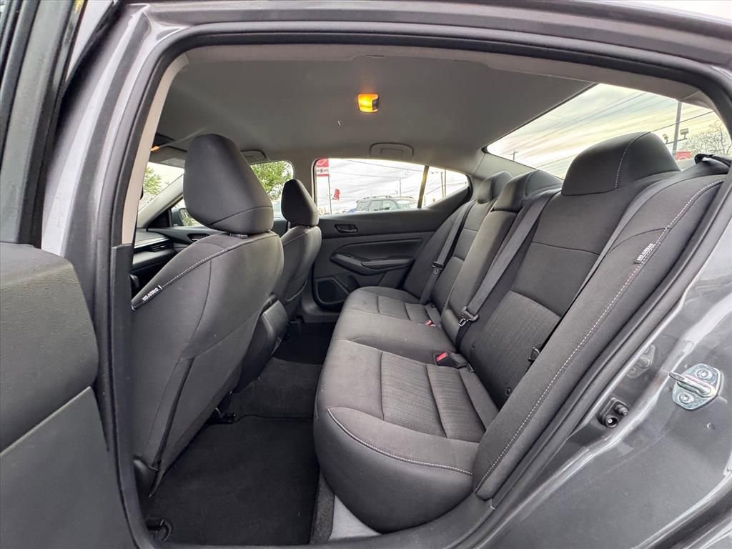 Certified 2025 Nissan Altima 2.5 SV image 11