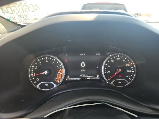 Used 2023 Jeep Renegade Trailhawk w/ Trailhawk Elite Group image 11