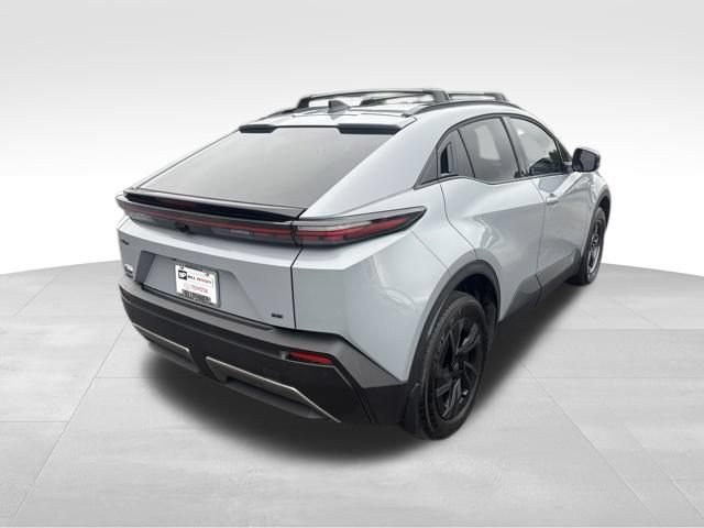 Used 2026 Toyota C-HR AWD/4WD image 5