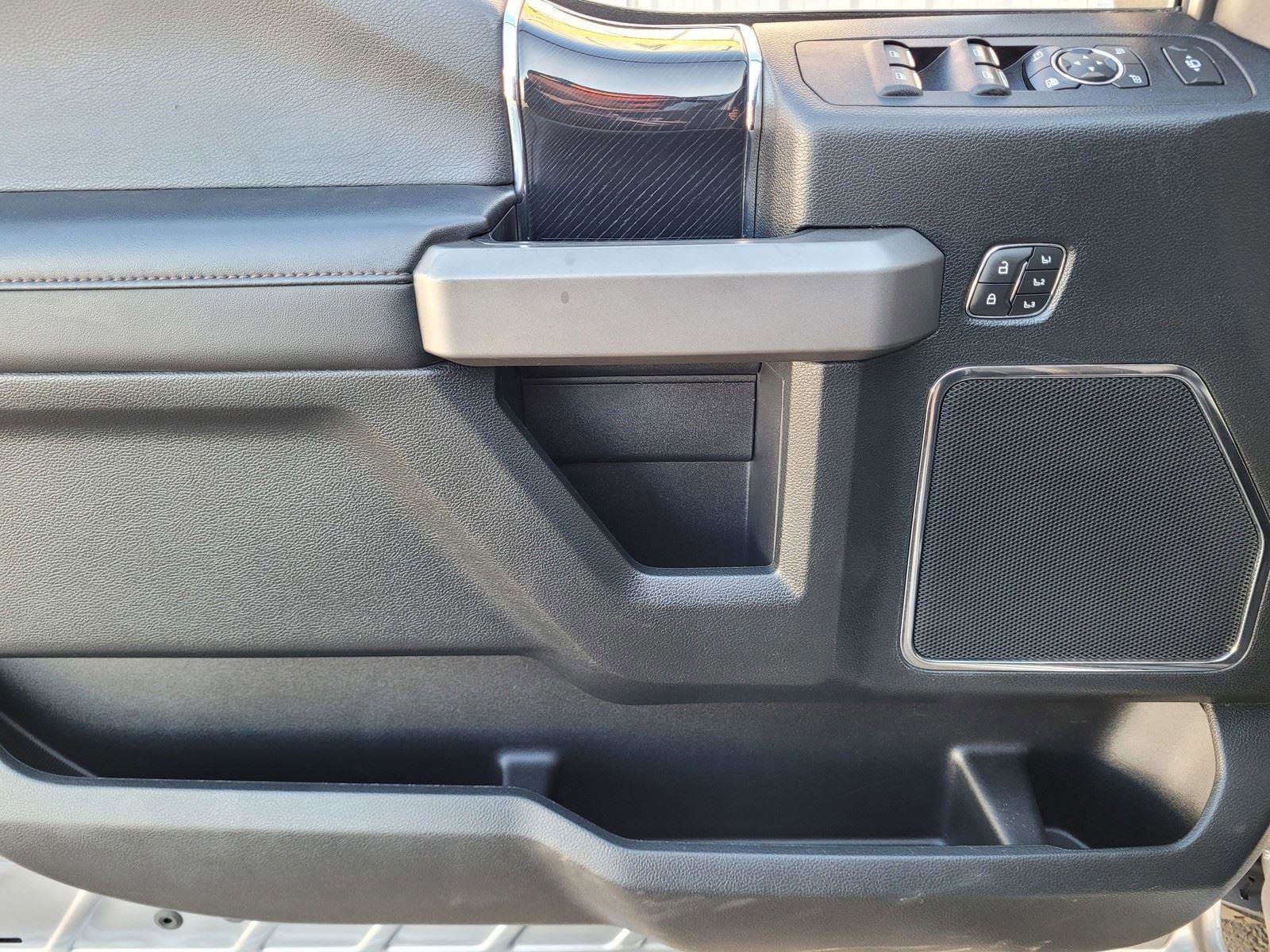 Used 2021 Ford F350 Platinum w/ FX4 Off-Road Package image 23