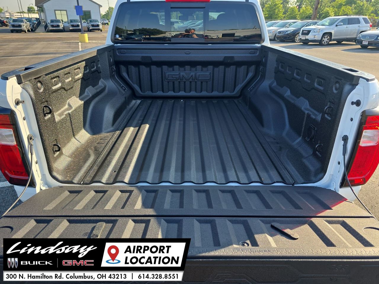 New 2025 GMC Canyon Elevation w/ Convenience Package image 25