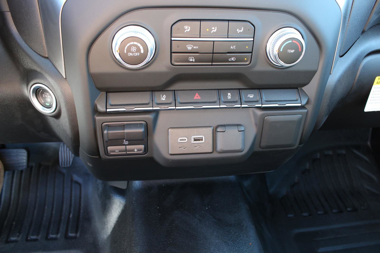 New 2024 GMC Sierra 2500 Pro image 27