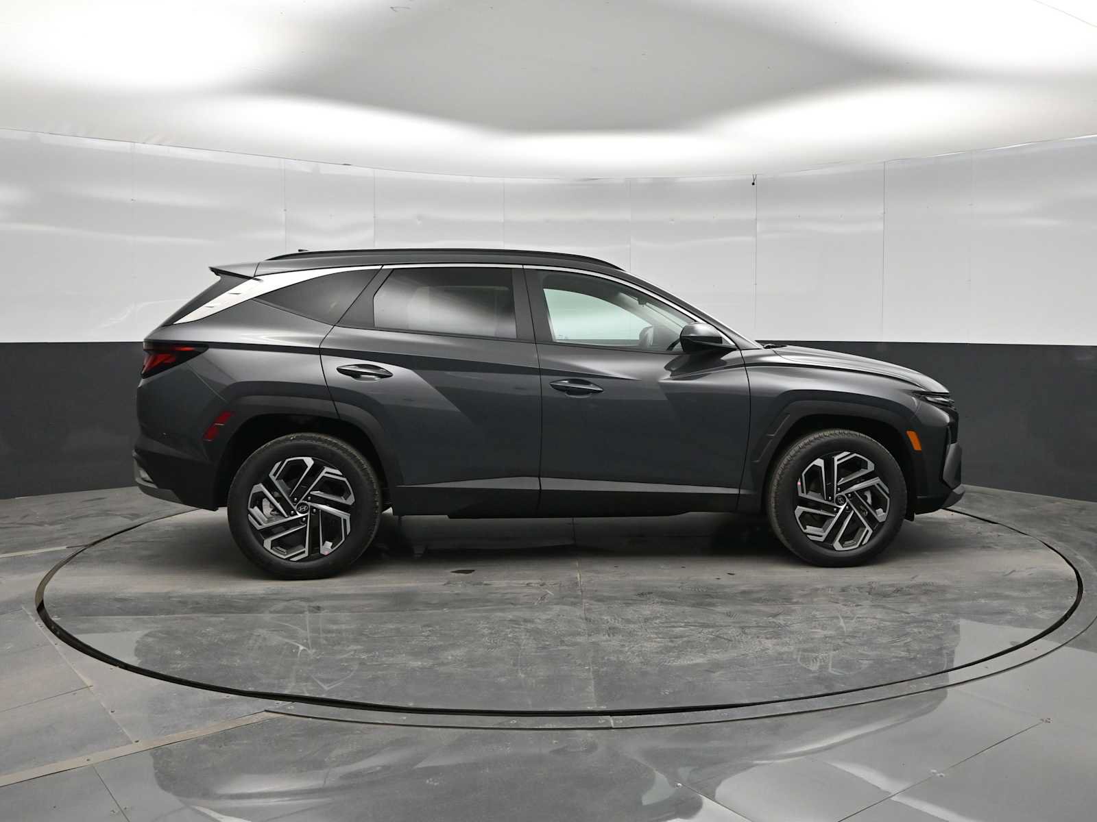 New 2026 Hyundai Tucson SEL Plus AWD/4WD image 9