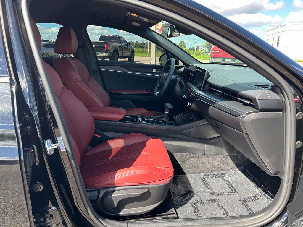 Used 2026 Kia K5 GT-Line w/ GT-Line Red Interior Package FWD image 42
