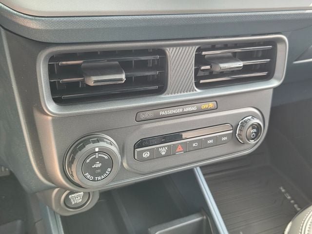 New 2026 Ford Maverick Lariat w/ Black Appearance Package AWD/4WD image 18