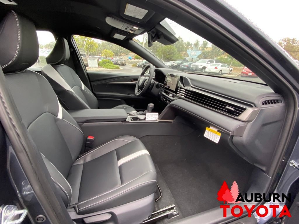 New 2026 Toyota Camry SE FWD image 10