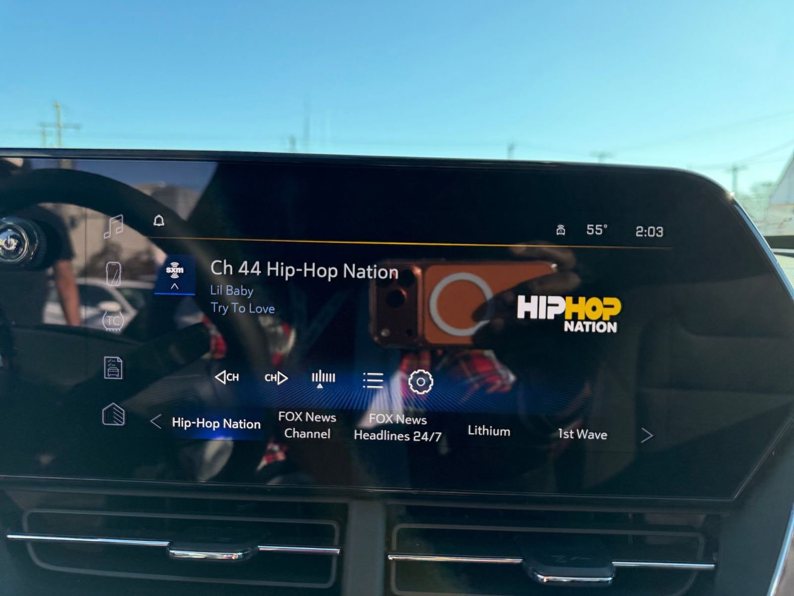 Used 2025 Chevrolet Trax LT w/ LT Convenience Package image 21