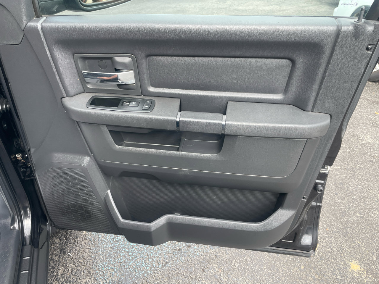 Used 2010 Dodge Ram 1500 Truck Sport image 31