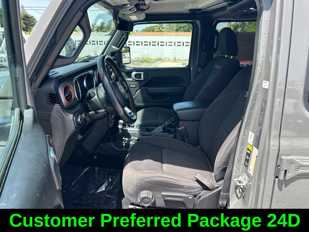 Used 2022 Jeep Gladiator Mojave w/ Trailer Tow Package AWD/4WD image 13