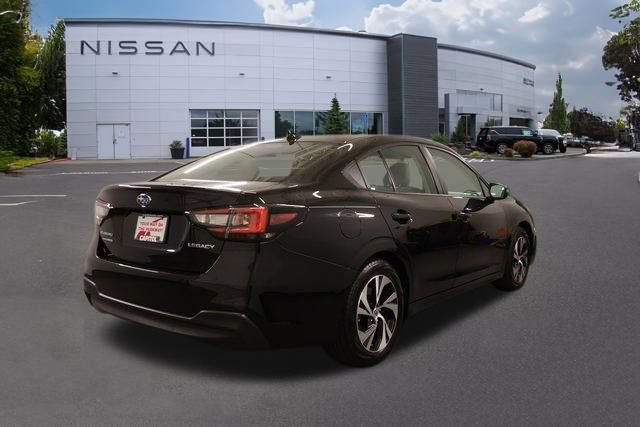 Used 2025 Subaru Legacy Premium image 2