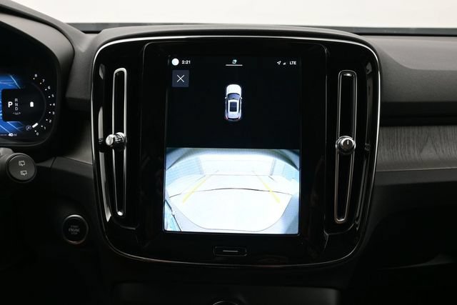 Used 2023 Volvo XC40 B5 Ultimate w/ Protection Package Premier AWD/4WD image 21