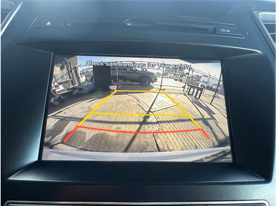 Used 2017 Hyundai Santa Fe Limited w/ Cargo Package image 17