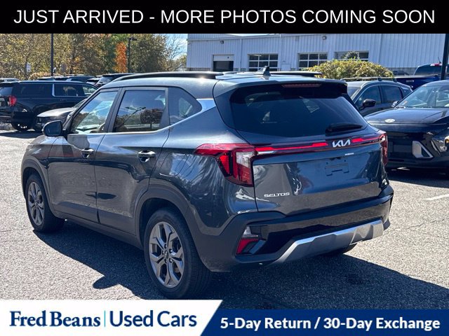 Used 2024 Kia Seltos S AWD/4WD image 5