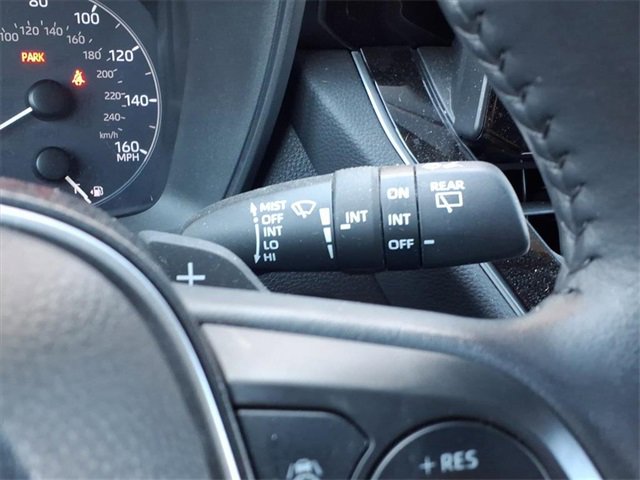 Used 2023 Toyota Corolla Cross SE image 25