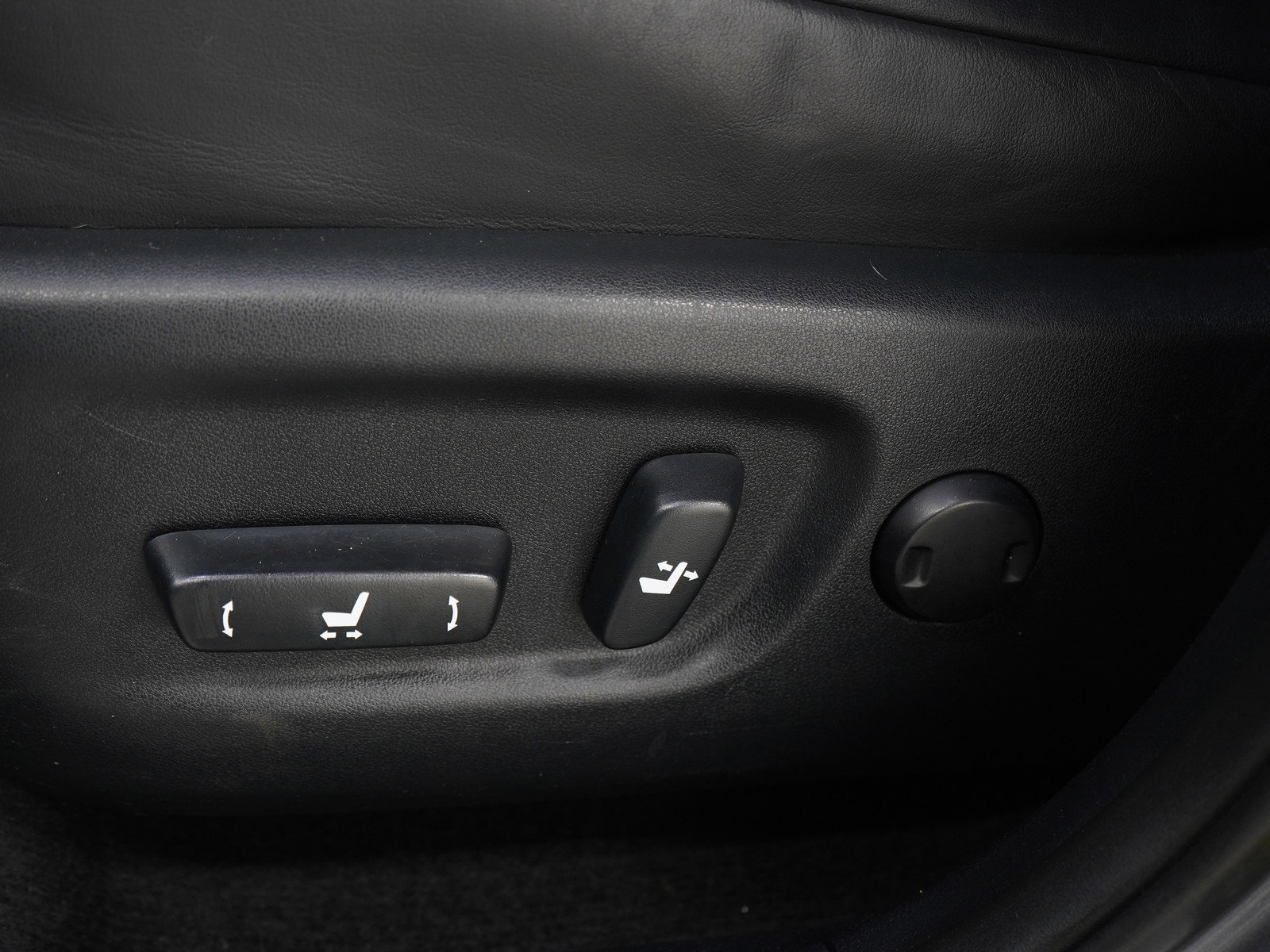 Used 2015 Lexus NX 200t F Sport w/ Navigation System Package image 26