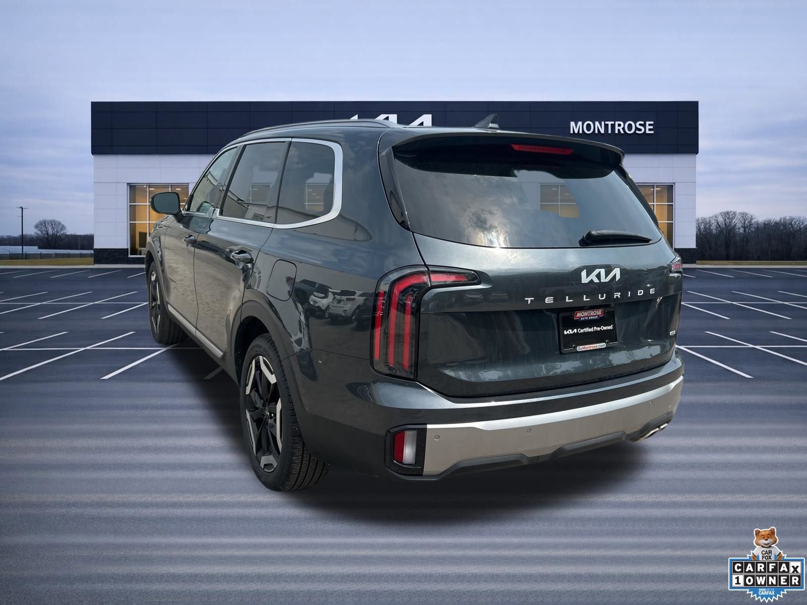 Used 2024 Kia Telluride EX image 7