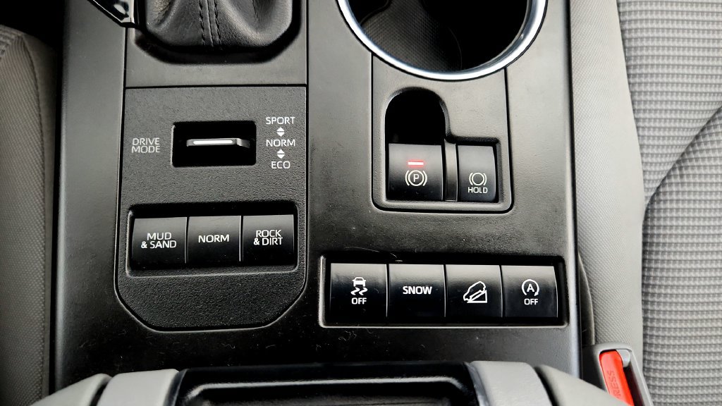 Certified 2020 Toyota Highlander L AWD/4WD image 46