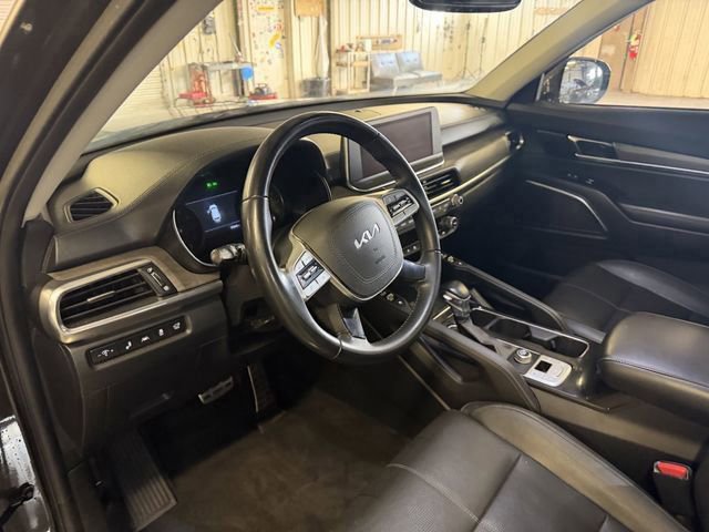 Used 2022 Kia Telluride SX FWD image 9