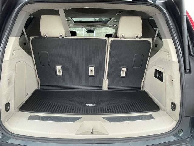Used 2022 Cadillac Escalade Sport Platinum image 10