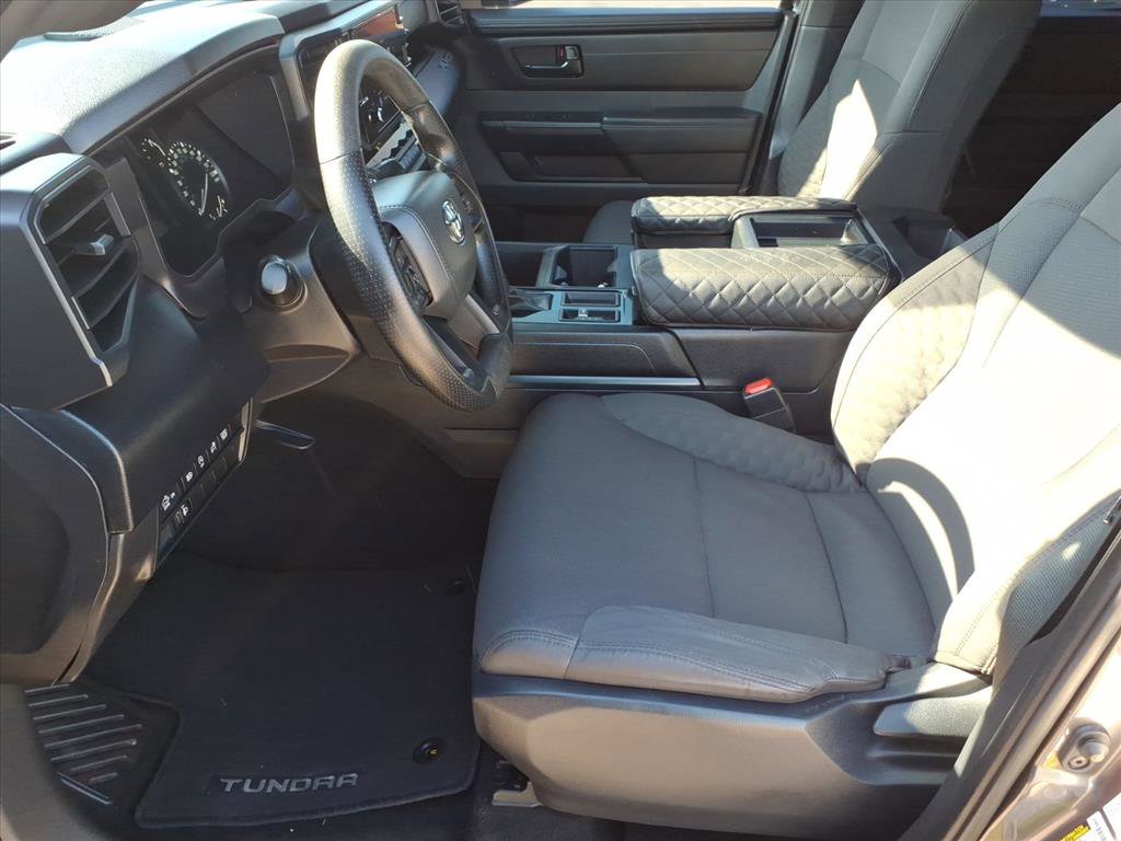 Used 2025 Toyota Tundra SR w/ SR Tow Package AWD/4WD image 13