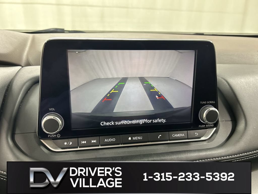 Used 2023 Nissan Rogue SV AWD/4WD image 15