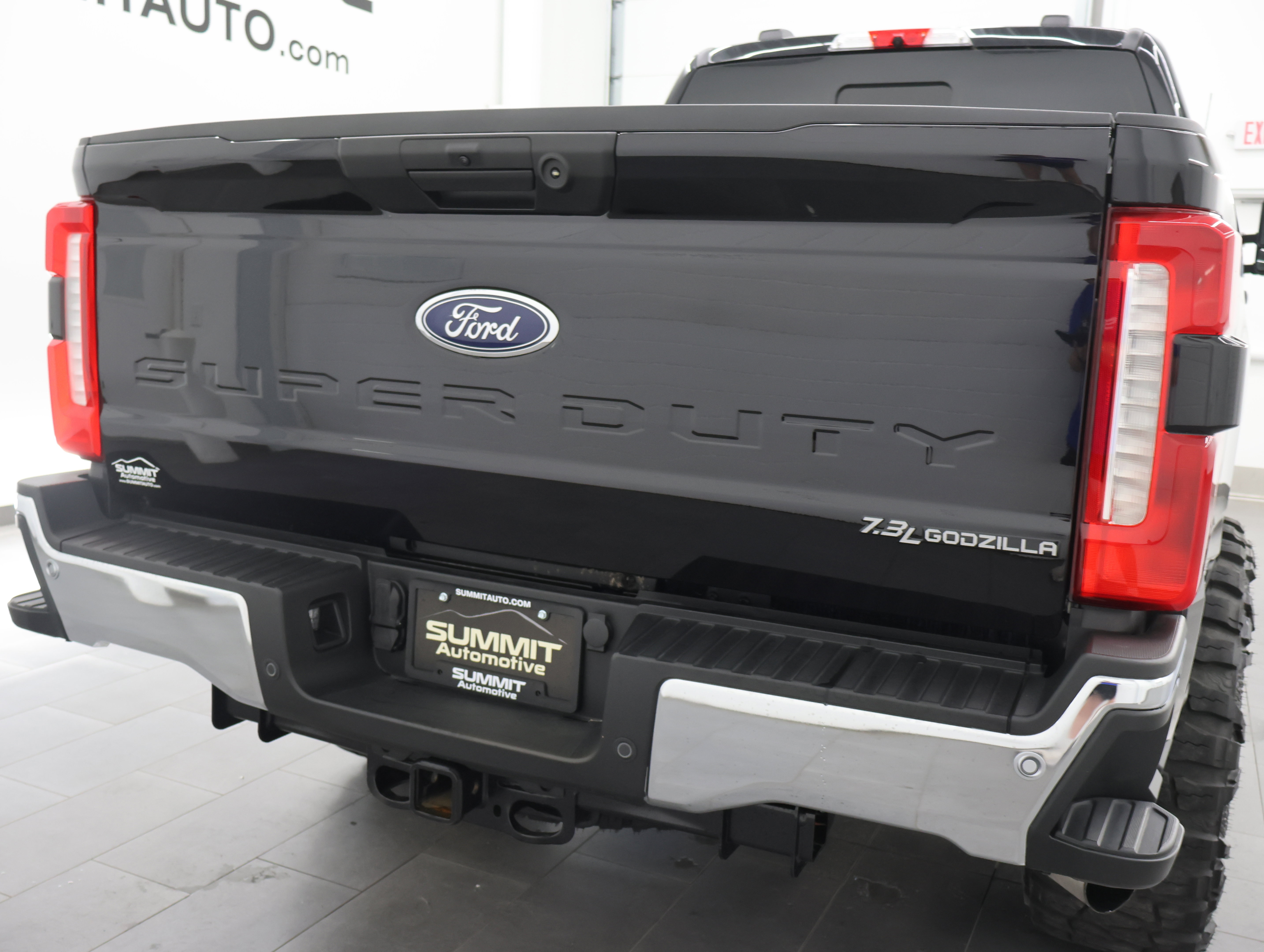 Used 2025 Ford F350 XLT w/ Tremor Off-Road Package AWD/4WD image 25