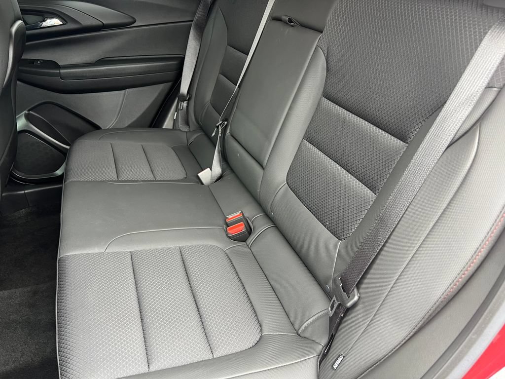 Used 2023 Chevrolet TrailBlazer RS w/ Convenience Package AWD/4WD image 15