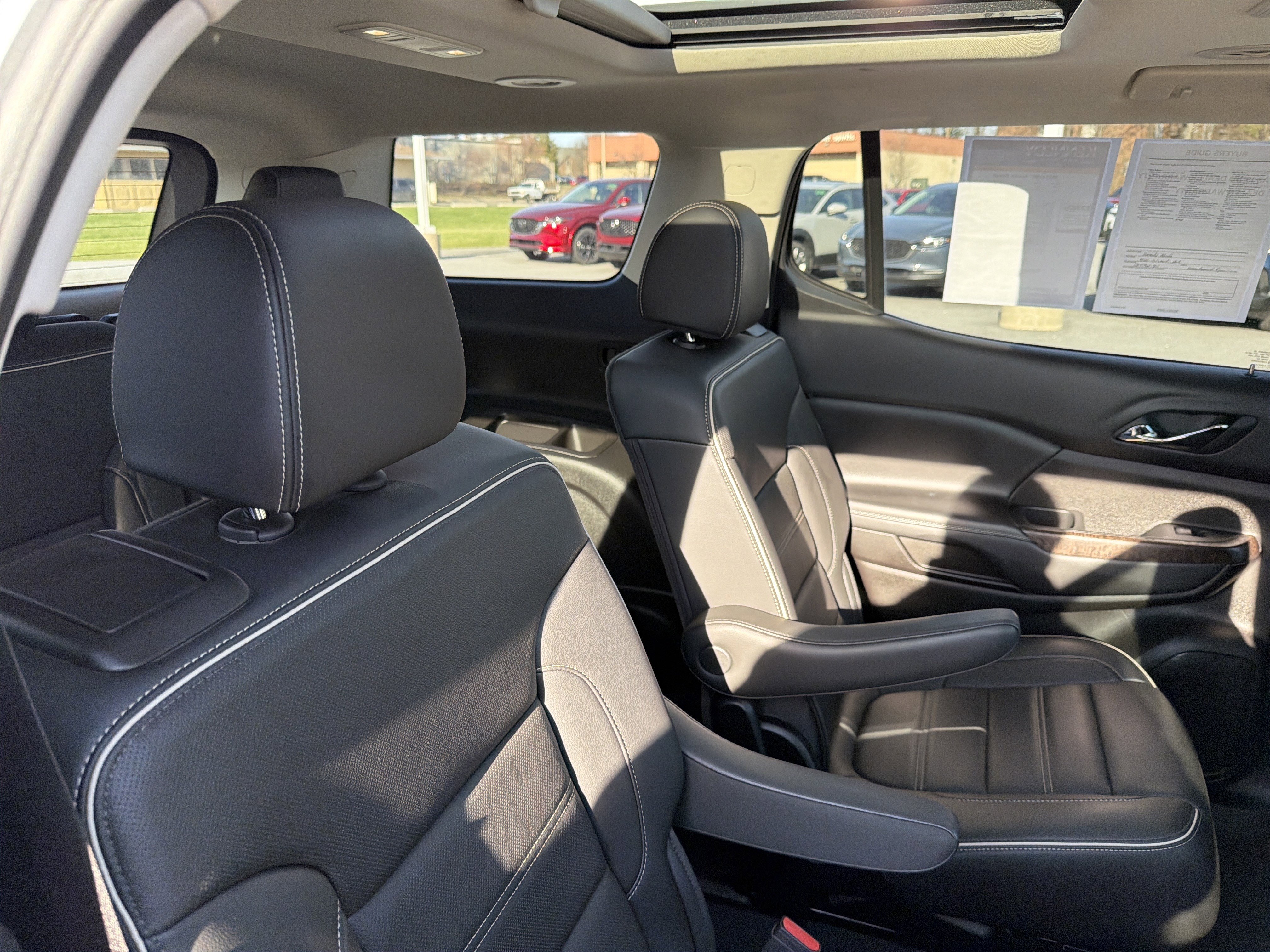 Used 2023 GMC Acadia Denali w/ Denali Technology Package image 83