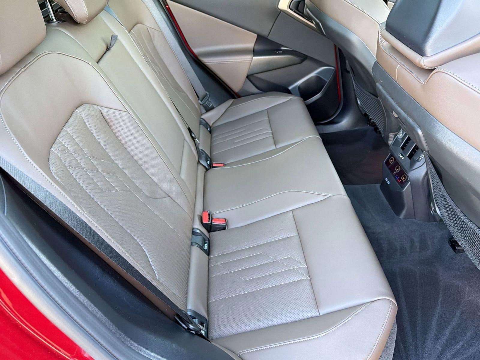 Used 2025 BMW X3 xDrive30i w/ Premium Package AWD/4WD image 26